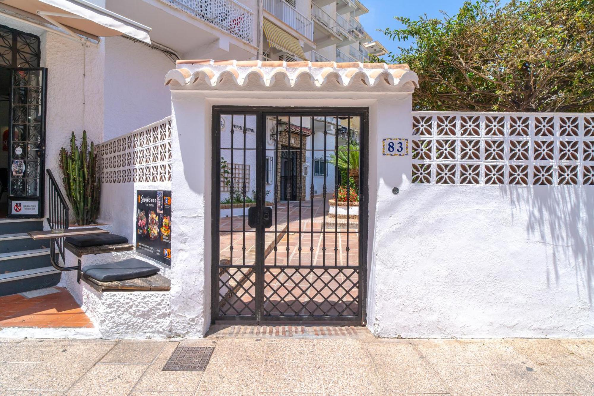 Coronado 148 Apartments Casasol Нерха Екстериор снимка