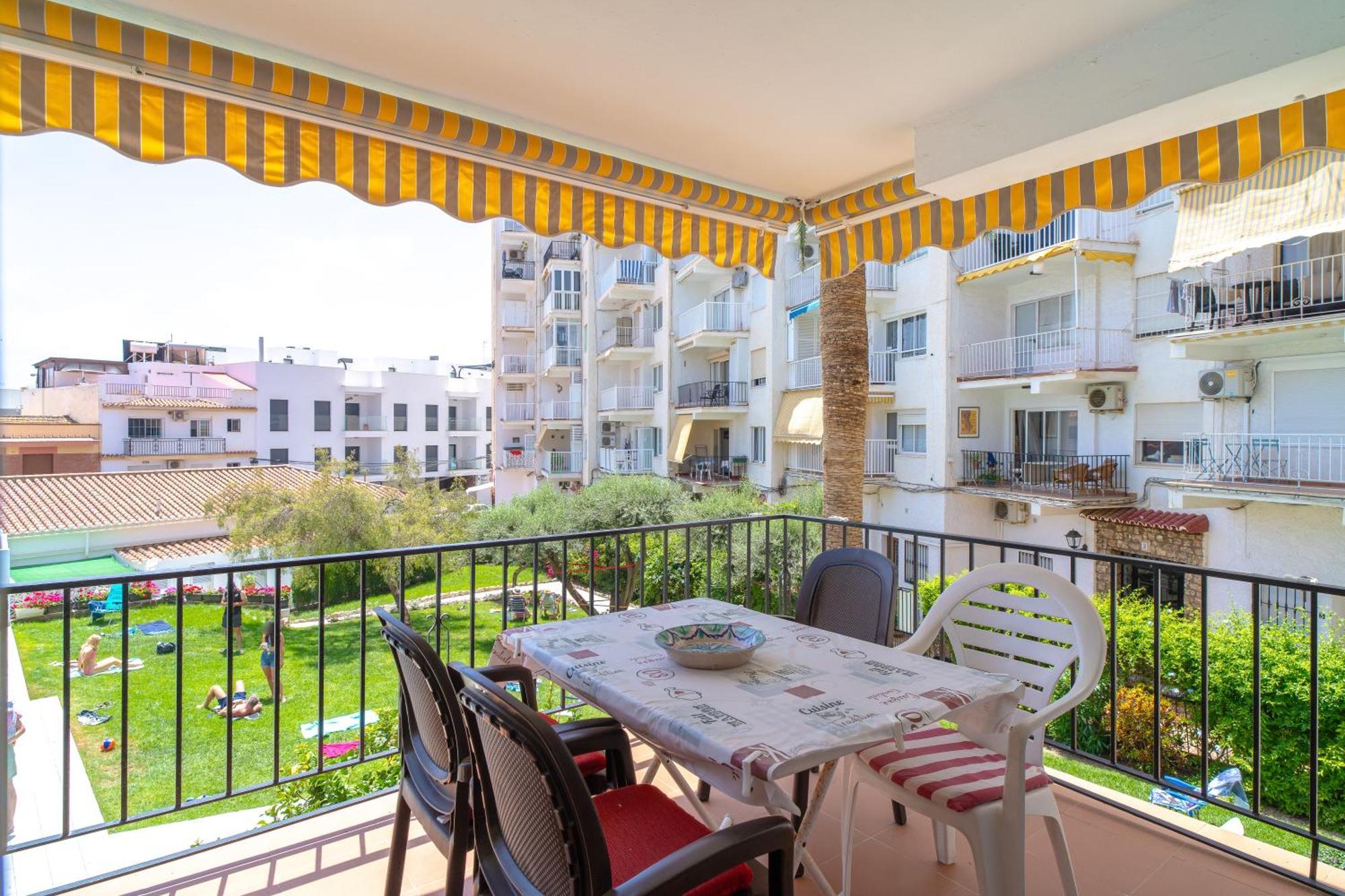 Coronado 148 Apartments Casasol Нерха Екстериор снимка
